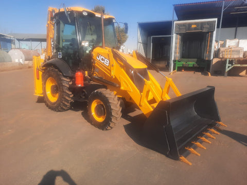 2016 JCB BACKHOE LOADER