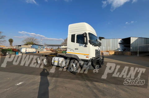 2022 Nissan UD440 GWE Quester horse for sale (Self greasing and Hydraulic)