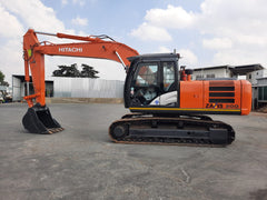 2018 Hitachi ZX200-5G 1