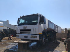 2013 FAW 33.330 FC Water Truck