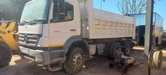 2006 Mercedes Benz Axor 2628 10 cube tipper with  greedy boards