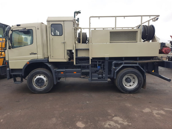 2003 Mercedes Benz 1517 4x4 Fire Tender 5500 l