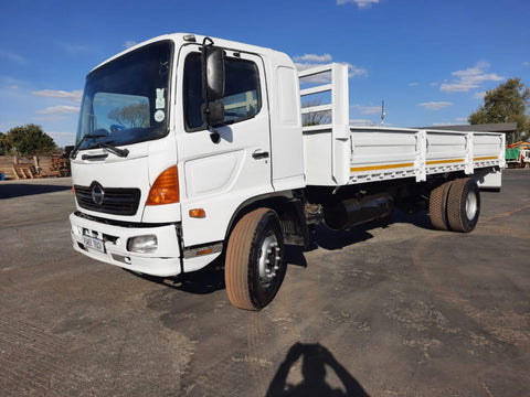 2007 Hino 500 15-257 8 ton Dropside