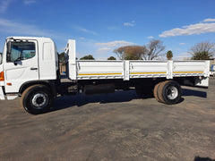 2007 Hino 500 15-257 8 ton Dropside