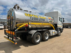 12500 liter Honey sucker - 2022 Nissan UD440 Quester