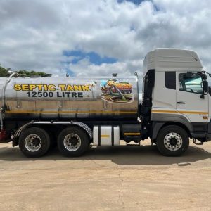 2022 UD440 Septic Tanker (Honey Sucker)
